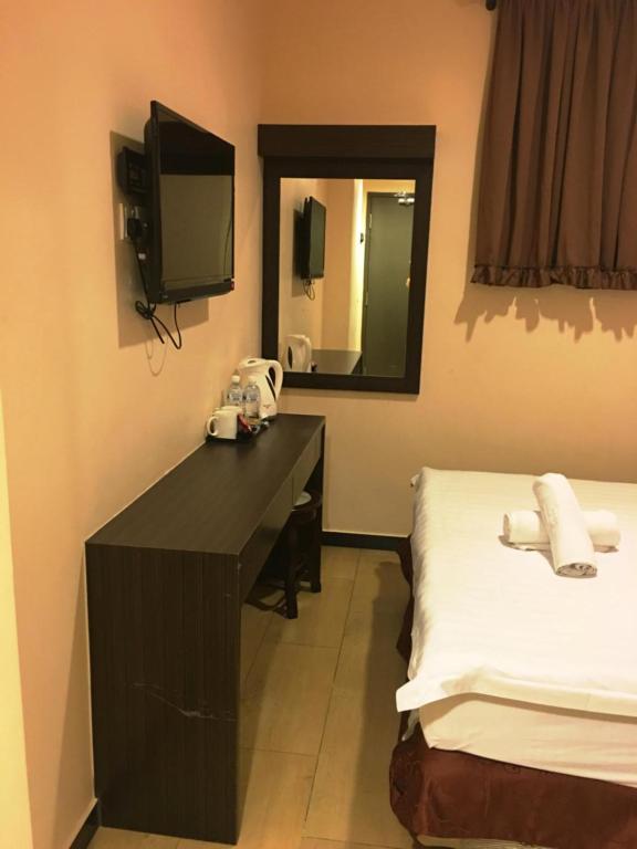 Двухместный (Стандартный двухместный номер с 1 кроватью) отеля Lintas Plaza Hotel, Кота-Кинабалу