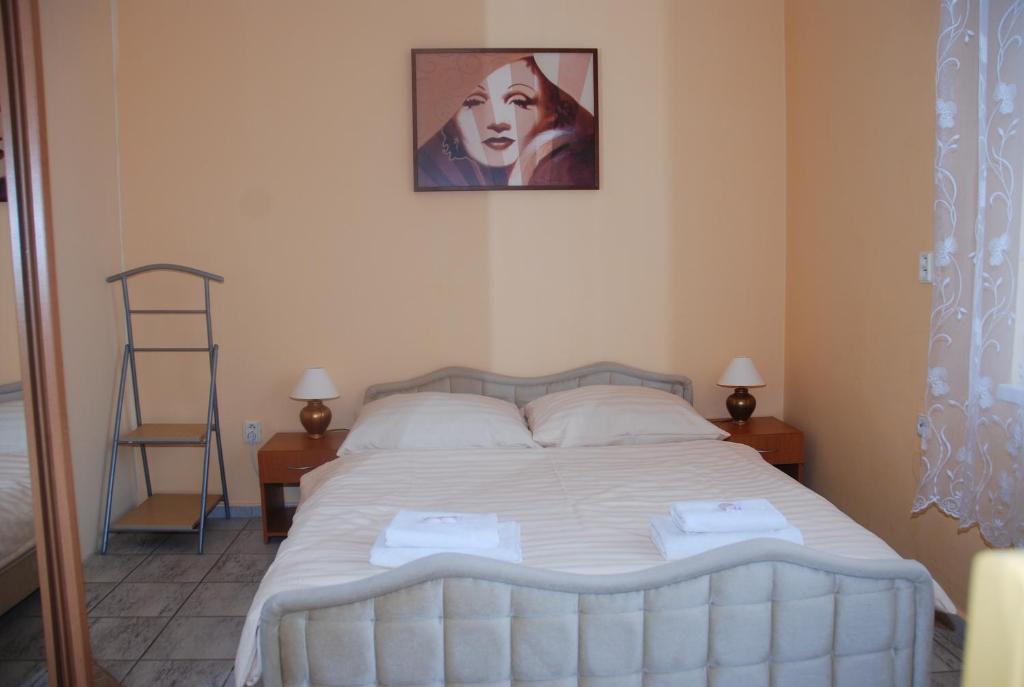 Апартаменты (Апартаменты Делюкс с 2 спальнями (для 4 взрослых)) гостевого дома Penzion Rotunda, Липтовски-Микулаш