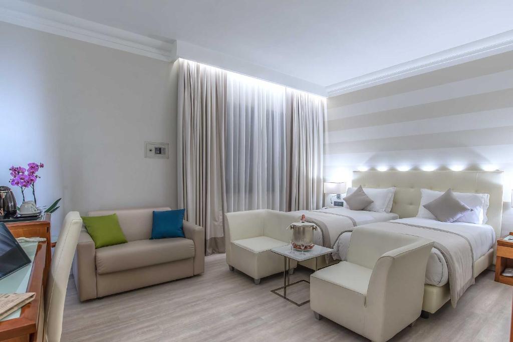 Двухместный (Улучшенный двухместный номер с 1 кроватью или 2 отдельными кроватями) отеля Hotel La Giocca, Рим