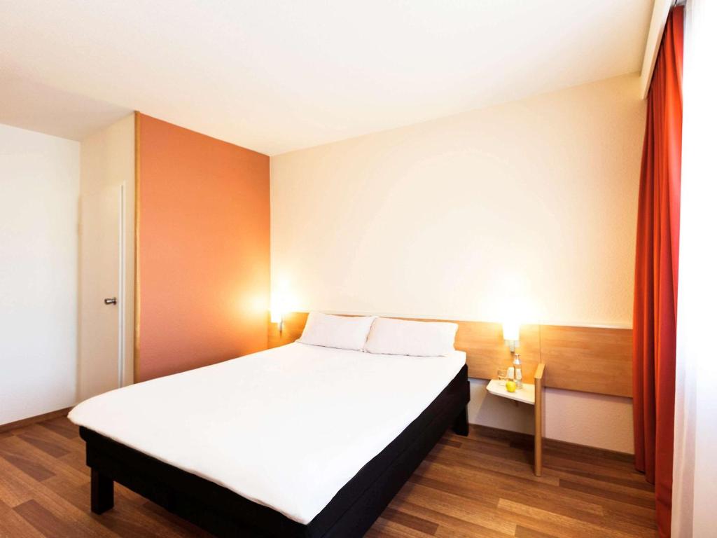 Двухместный (Стандартный двухместный номер с 1 кроватью или 2 отдельными кроватями) отеля Ibis Graz, Грац