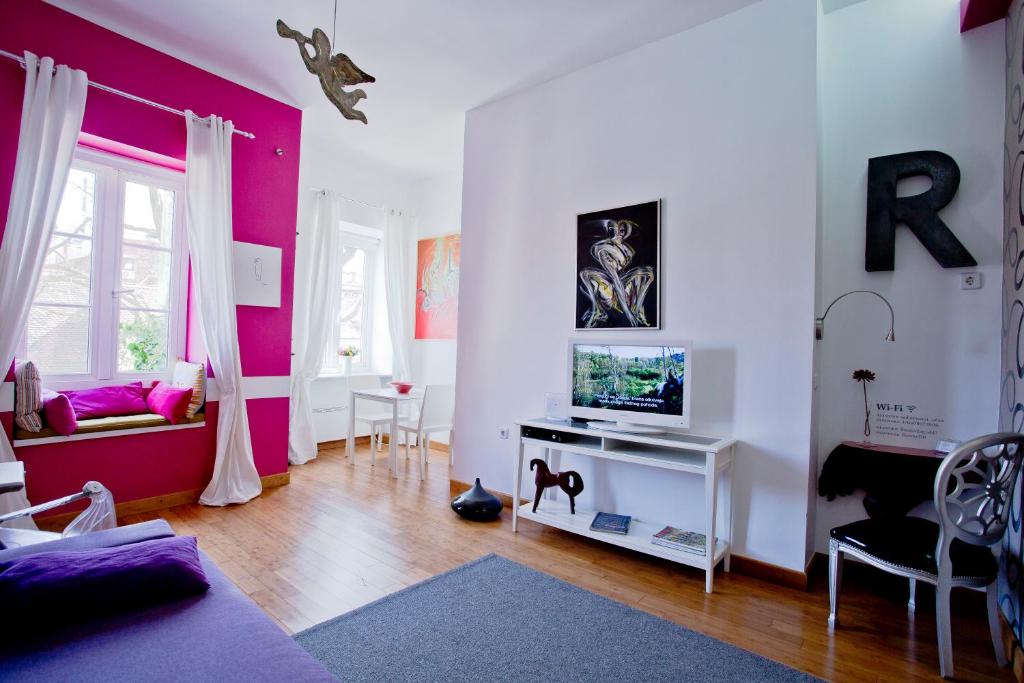 Апартаменты (Апартаменты «Комфорт» с 1 спальней) гостевого дома Rooms Zagreb 17, Загреб