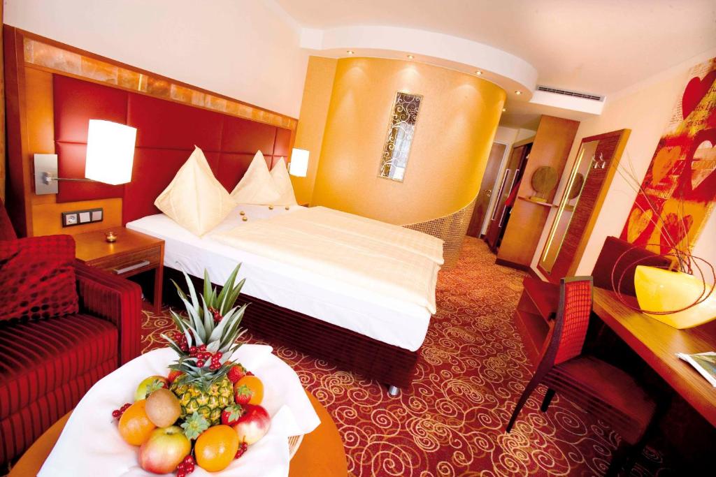 Двухместный (Двухместный номер Делюкс с 1 кроватью и доступом в спа-центр) отеля EurothermenResort Bad Ischl Hotel Royal, Бад-Ишль