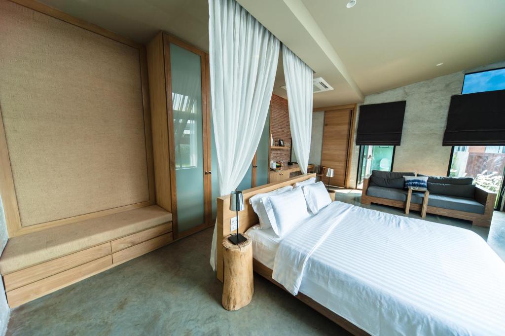 Вилла (Вилла с 2 спальнями и бассейном) курортного отеля Sea Two Pool Villa Resort Pattaya, Паттайя