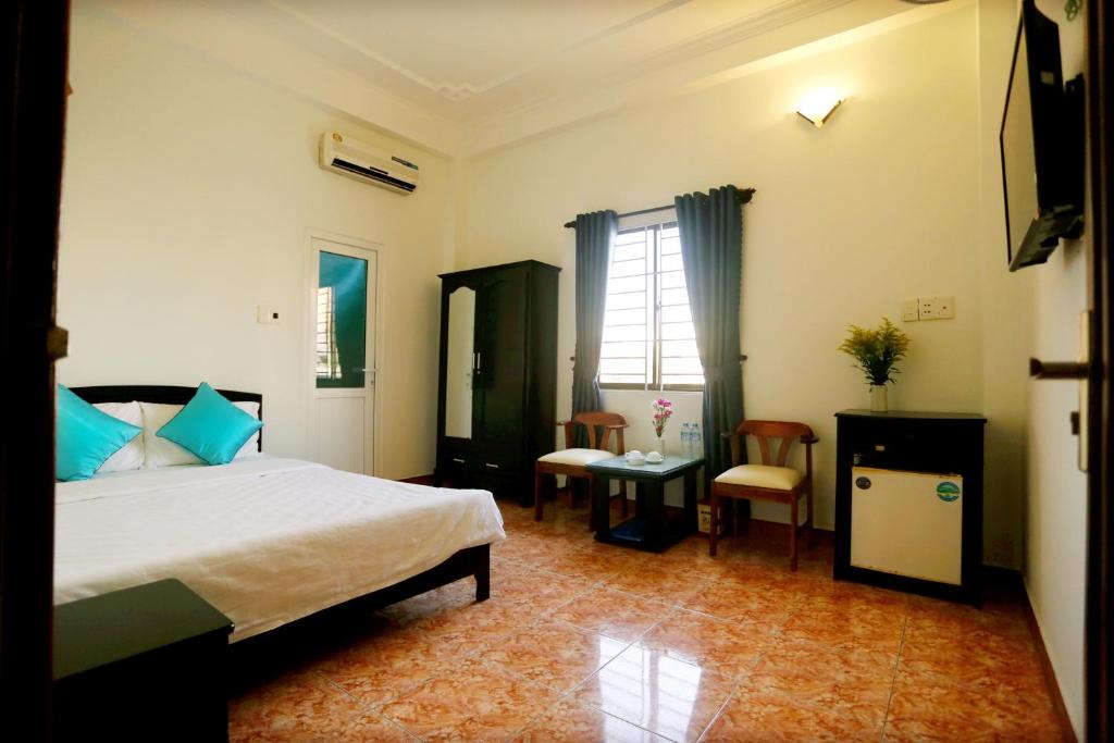 Двухместный (Двухместный номер Делюкс с 1 кроватью) отеля DaNa Home Hotel - Apartment, Дананг