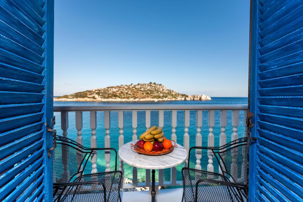 Вилла (Вилла - Рядом с пляжем) виллы Blue Sea Cottage, Агиос-Николаос, Пелопонесс, Западная Греция и Ионния
