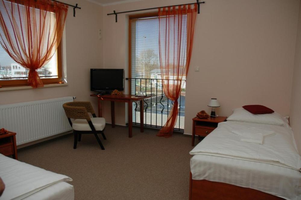 Двухместный (Двухместный номер с 1 кроватью или 2 отдельными кроватями) отеля SIGNAL, Пардубице
