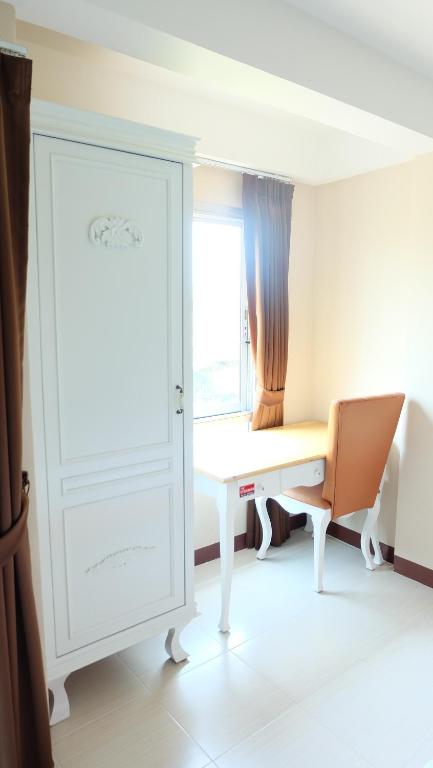 Двухместный (Улучшенный двухместный номер с 1 кроватью) апарт-отеля Kesorn Boutique Residence at 8 Riew, Чаченгсау