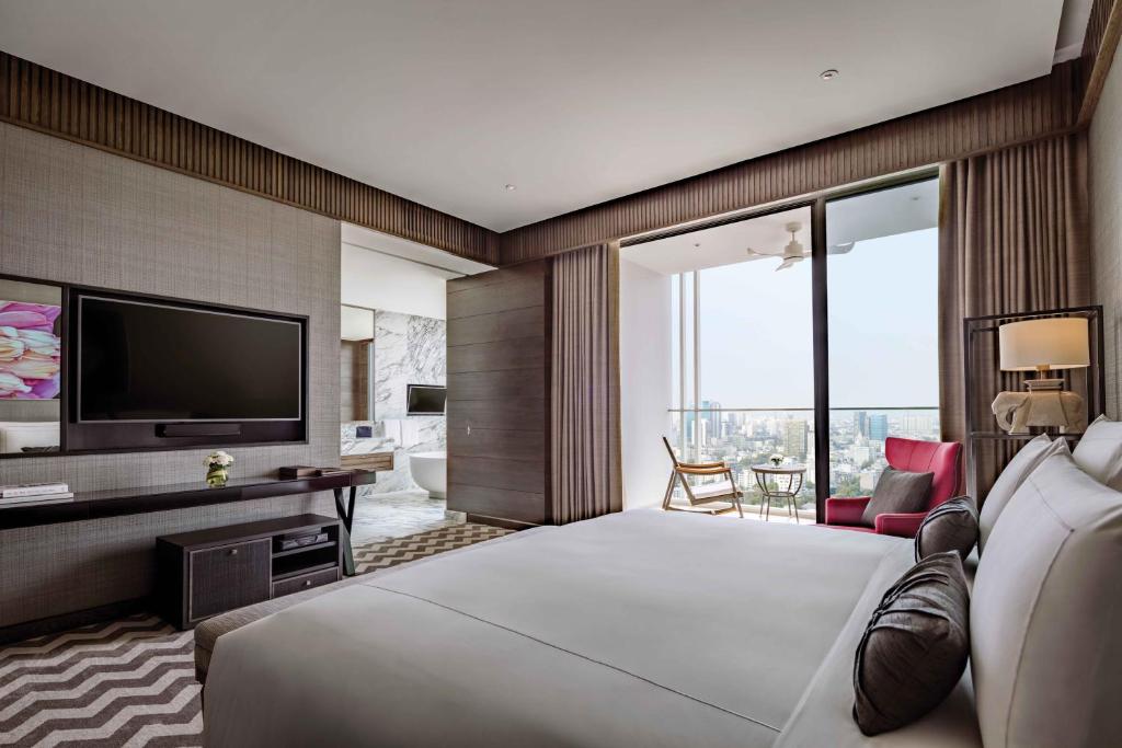 Сьюит (Люкс «Сукхотхай») отеля 137 Pillars Suites Bangkok, Бангкок