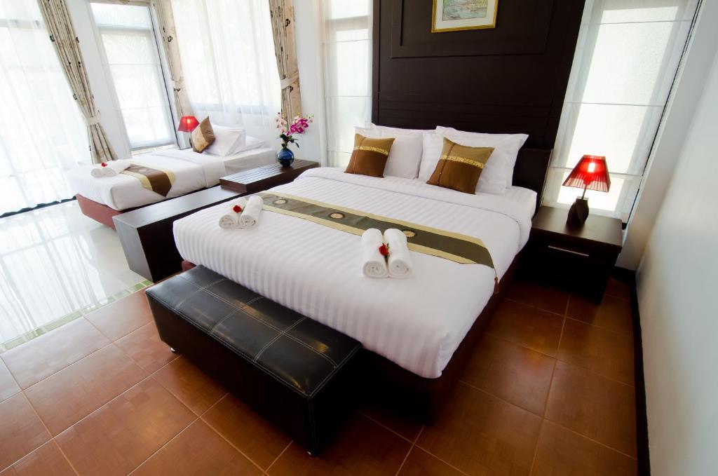 Двухместный (Улучшенный двухместный номер с 1 кроватью) отеля Nattha Waree Hotsprings Resort and Spa, Краби