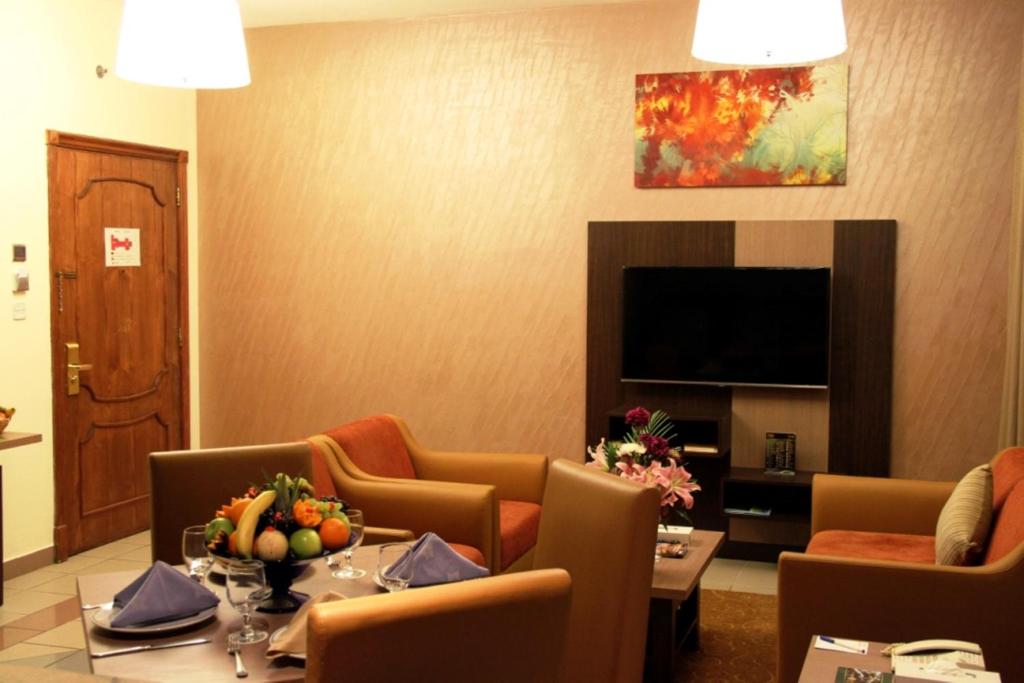 Апартаменты (Люкс с 2 спальнями) апарт-отеля Spark Residence Hotel Apartment, Шарджа
