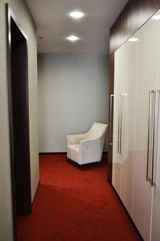 Двухместный (Улучшенный двухместный номер с 2 отдельными кроватями) отеля Hotel Arena, Трнава