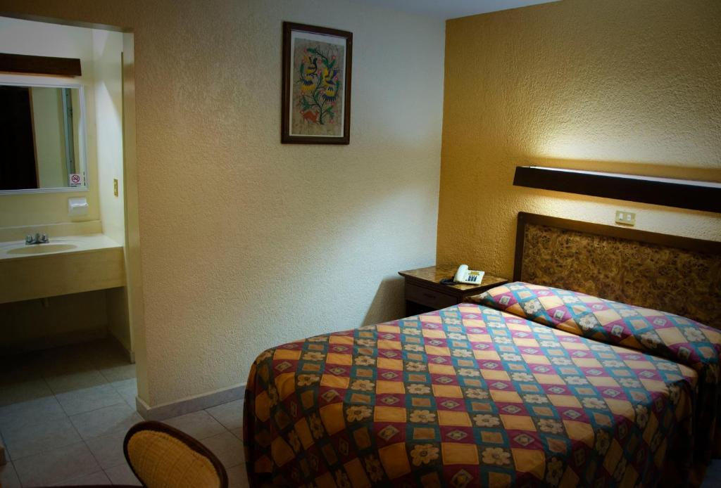 Двухместный (Бюджетный одноместный номер) отеля Motel Los Alpes, Сьюдад-Акунья