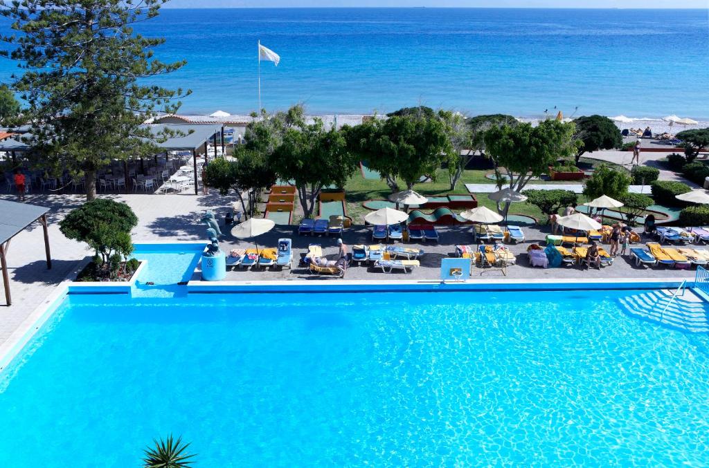 Семейный (Семейный номер с видом на море (для 2 взрослых и 2 детей)) отеля Sunshine Rhodes, Ялиссос