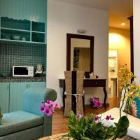 Сьюит (Phuket Sandbox : Two-Bedroom Family Suite + One Way Airport Transfer (Minimum 7 nights stay)) отеля Casa Blanca Boutique Hotel, Пхукет