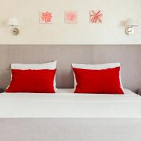 Трехместный (Двухместный номер «Комфорт» с 1 кроватью + дополнительная кровать) отеля Hotel Hermes Budva, Будва