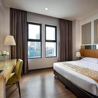 Двухместный (Стандартный номер с кроватью размера "queen-size") отеля Hotel Transit Kuala Lumpur, Куала-Лумпур