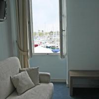 Двухместный (Двухместный номер с 1 кроватью и видом на гавань) отеля Hôtel du Port, Ре