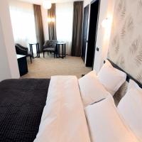 Сьюит (Полулюкс) отеля Ambiance Hotel, Бухарест