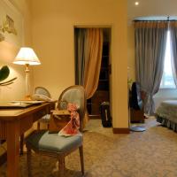 Сьюит (Полулюкс) отеля Aldrovandi Villa Borghese - The Leading Hotels of the World, Рим