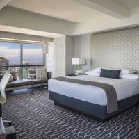 Двухместный (Номер с кроватью размера «king-size» и видом на город) отеля Manchester Grand Hyatt San Diego, Сан-Диего