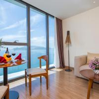 Студио (Номер-студио с видом на океан) отеля Starcity Nha Trang, Нячанг