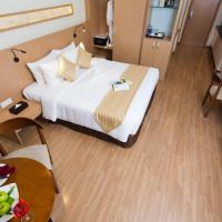 Студио (Номер-студио Делюкс с кроватью размера "king-size") отеля Starcity Nha Trang, Нячанг