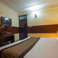 Двухместный (Двухместный номер Делюкс с 1 кроватью и трансфером до аэропорта) отеля Airport Hotel Olive & Blue, Нью-Дели