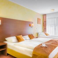 Трехместный (Стандартный трехместный номер) отеля Novum Hotel Rega Stuttgart, Штутгарт