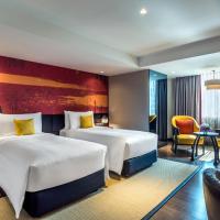 Двухместный (Двухместный номер Делюкс с 2 отдельными кроватями) отеля Mercure Bangkok Sukhumvit 11, Бангкок