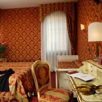 Трехместный (Трехместный номер) отеля Hotel Gorizia a La Valigia, Венеция