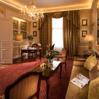 Сьюит (Роскошный люкс) отеля Hotel Bristol Salzburg, Зальцбург