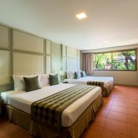 Апартаменты (Garden Three-Bedroom Family Suite) отеля Anantasila Villa by the sea, Hua Hin Beachfront, Хуахин