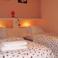 Апартаменты (Апартаменты с 3 спальнями) апарт-отеля Rembrandt Aparthotel, Краков