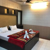 Двухместный (Улучшенный двухместный номер с 1 кроватью или 2 отдельными кроватями) отеля Hotel Sheela, Агра