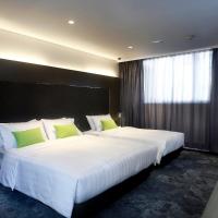 Двухместный (Adjoining Room (Family Room and Superior Room)) отеля Hotel Ease Tsuen Wan, Гонконг (город)