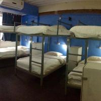 Номер (Кровать в общем 8-местном номере для мужчин и женщин) хостела Fun Wan Hostel Bangkok, Бангкок