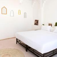 Двухместный (Улучшенный номер с кроватью размера «queen-size») хостела Rodamón Riad Marrakech, Марракеш