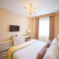 Двухместный (Deluxe King Room (Non-Quarantine Stay)) отеля Rizal Park Hotel, Манила