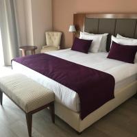 Двухместный (Улучшенный двухместный номер с 1 кроватью) отеля Xenon Hotel, Белград