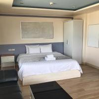 Семейный (Семейный люкс с видом на море) отеля The Beach Front Resort, Pattaya, Паттайя