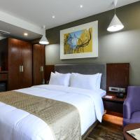 Двухместный (Deluxe Queen Room with INR 250 discount on Food Bill (Meal Credit)) отеля Howard Johnson Kolkata, Калькутта