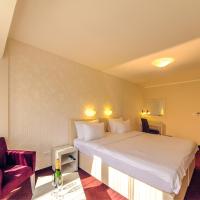 Двухместный (Special Offer - Superior Double Room Breakfast in the room) отеля Philia Hotel, Подгорица