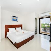 Двухместный (Улучшенный двухместный номер с 1 кроватью) апарт-отеля The Topaz Residence, Пхукет