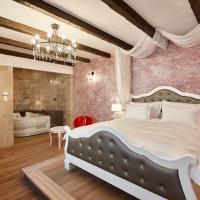 Сьюит (Люкс) отеля Maison Bistro & Hotel, Будапешт