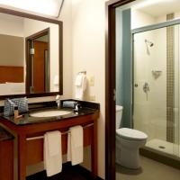 Семейный (Family Room with Two Double Beds (No Resort Fee)) отеля Hyatt Place Orlando Airport, Орландо