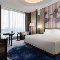 Двухместный (Номер Делюкс с кроватью размера «king-size») отеля Wanda Realm Hotel Wuhu, Уху