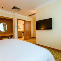 Сьюит (Суперлюкс с кроватью размера "king-size") отеля China Mayors Plaza, Гуанчжоу