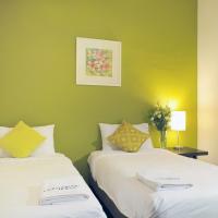 Двухместный (Kapitan Room) гостевого дома Carnarvon House, Джорджтаун