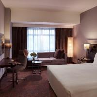 Двухместный (Номер Делюкс с видом на город и кроватью размера "king-size") отеля Pullman Hanoi, Ханой