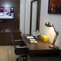 Сьюит (Представительский люкс) отеля Rawda Hotel, Доха